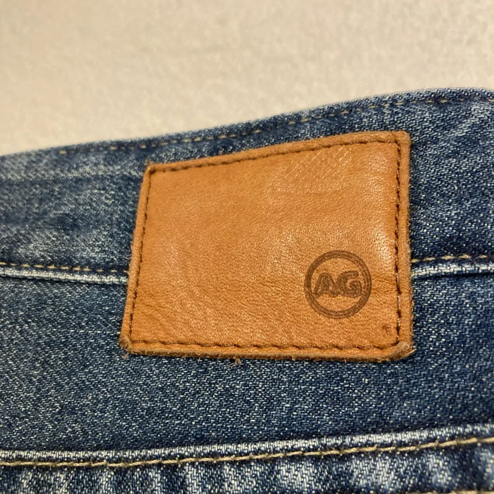 AG ex-boyfriend slouchy slim jeans size 26 - Picture 6 of 9